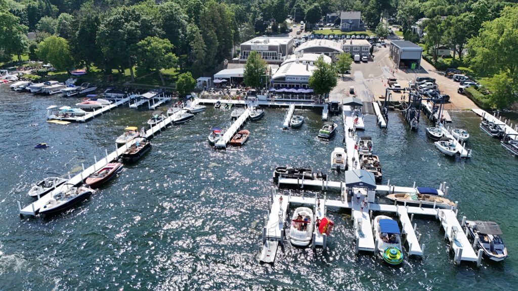 Restaurants in Williams Bay
